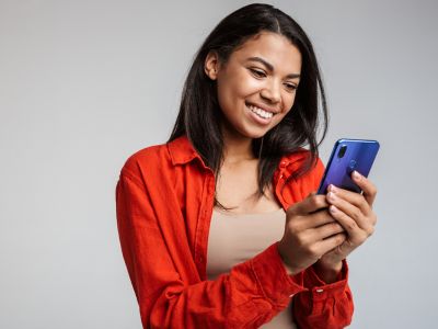 Männer anschreiben macht glücklich und geht ganz leicht aus komplett kostenlosen Apps